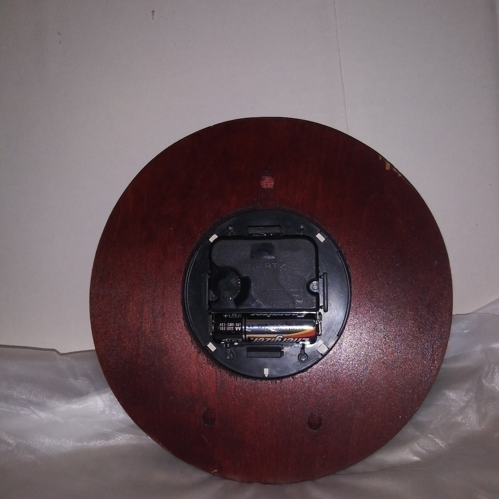 Petite Wood Clock - Picture 2 of 2